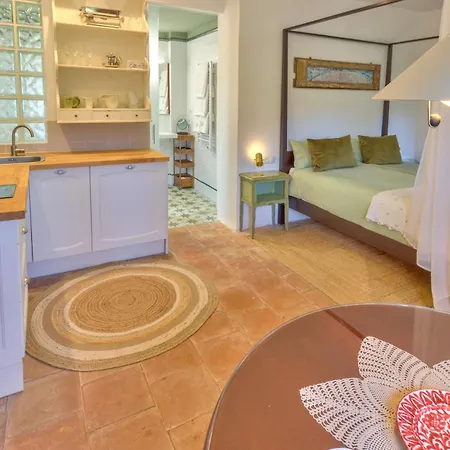 Cortijo El Pino Retreat *