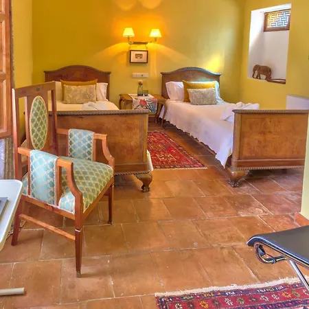 Cortijo El Pino Retreat * Albuñuelas